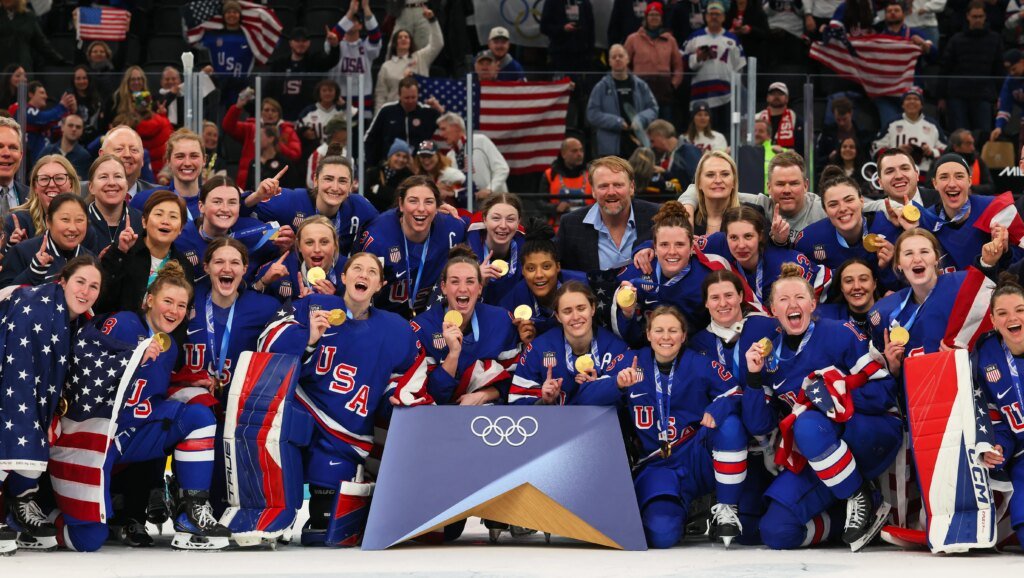 What Did Trump Say About the Women’s Hockey Team? – Hollywood Life