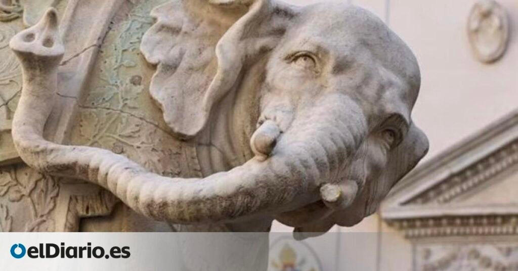 su elefante tiene un colmillo roto