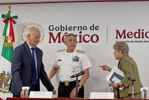 La Jornada: Astillero La Jornada: Astillero