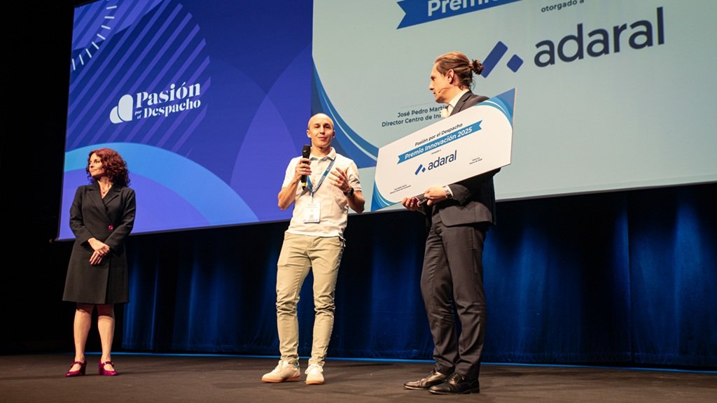 Adaral impulsa la transformación digital del sector asesor tras recibir el Premio Innovación 2025 Adaral impulsa la transformación digital del sector asesor tras recibir el Premio Innovación 2025