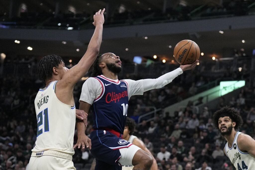 Benedict Mathurin pushes Clippers past Bucks