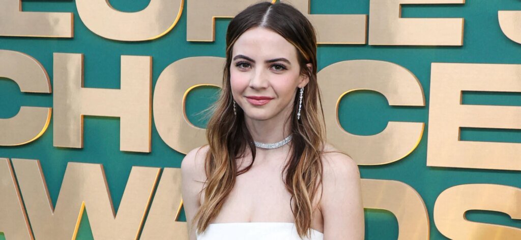 Bobbi Althoff Spends Thousands To Undo This ‘Dumb Trend’ Bobbi Althoff Spends Thousands To Undo This 'Dumb Trend'