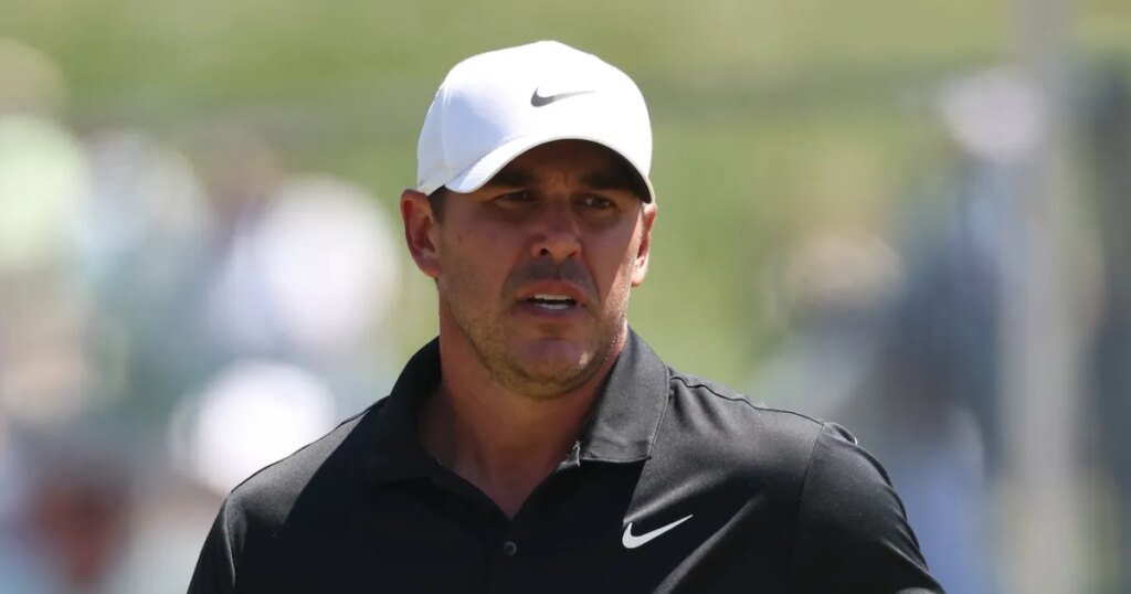 Brooks Koepka Helps Child Run Over by Golf Cart at Valspar