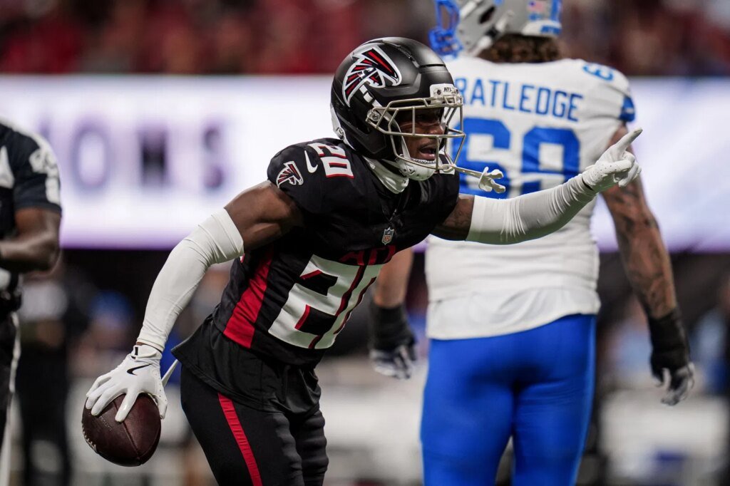 Buffalo Bills agree to terms with former CFL defensive back Dee Alford: report