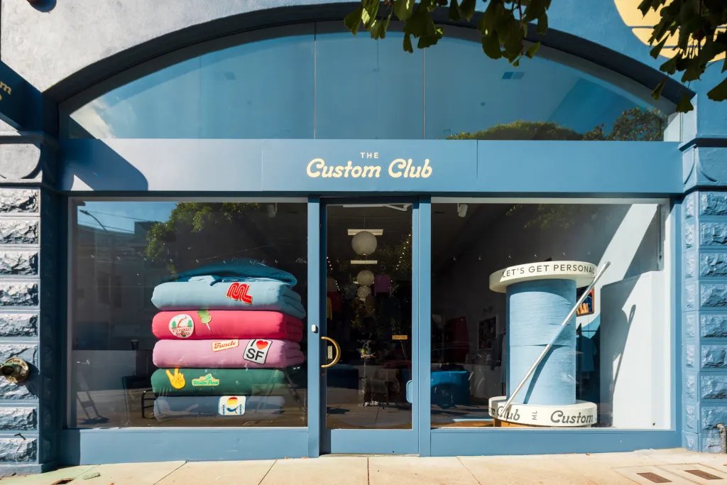 Business of Gen Z and Experiential Retail: Marine Layer, Abbode Business of Gen Z and Experiential Retail: Marine Layer, Abbode