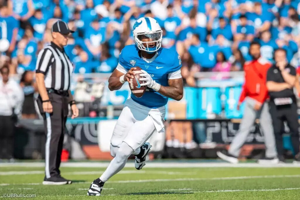 Calgary Stampeders add two quarterbacks to negotiation list Calgary Stampeders add two quarterbacks to negotiation list