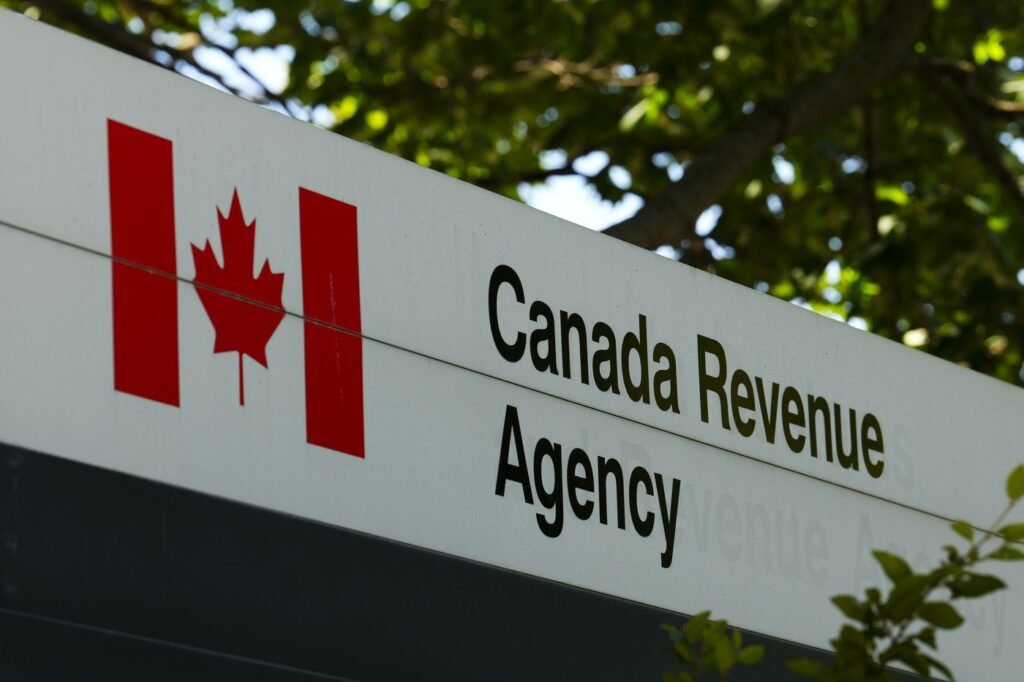 Canada Revenue Agency shuttering drop box filing system after tax season closes