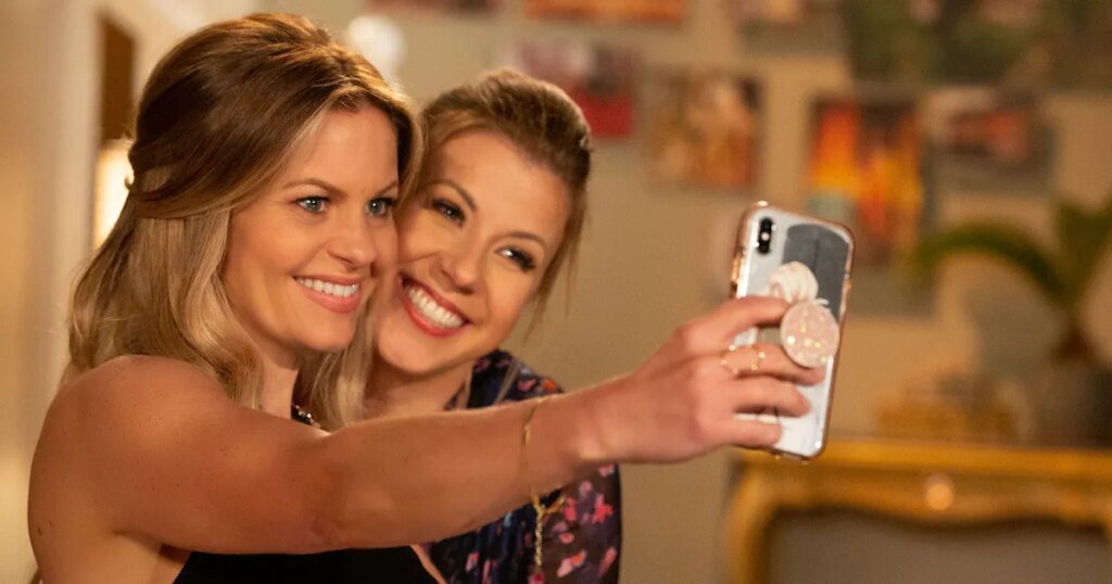 Candace Cameron Bure and Jodie Sweetin's Relationship