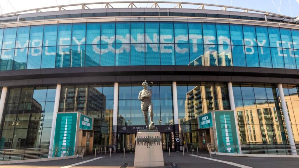 Confirmed teams and full line ups in EFL Cup final, where to watch, TV channel, Carabao Cup live streams