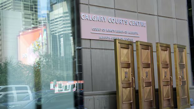 Convicted fraudster who admitted he ‘destroyed families’ pleads guilty mid-trial Convicted fraudster who admitted he 'destroyed families' pleads guilty mid-trial