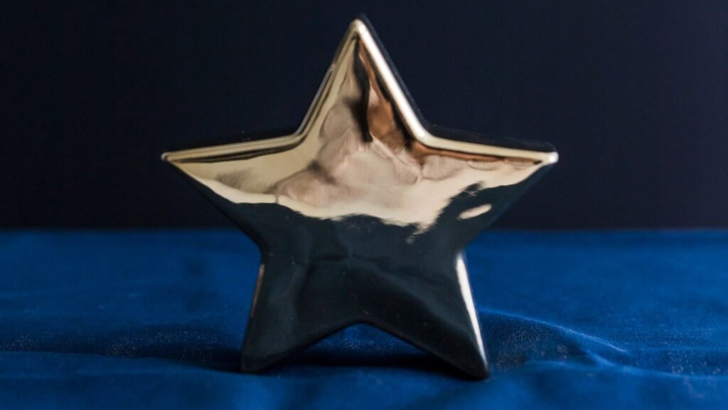 Coral convoca los Premios Nacionales al Emprendimiento Científico