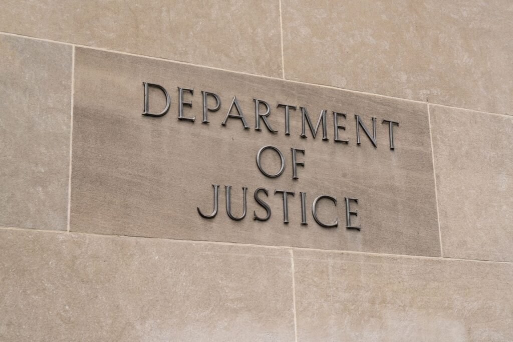 DOJ takes down huge hacker forum, seizes LeakBase's data