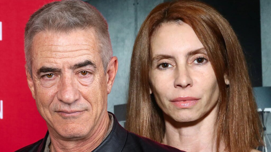 Dermot Mulroney Officially Single After Divorce From Prima Apollinaare