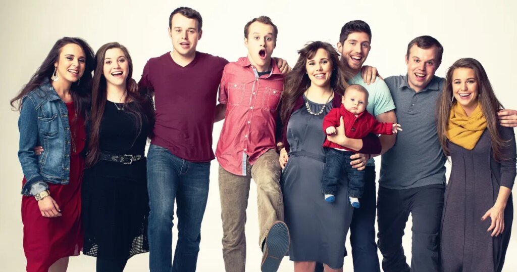 Duggar Family Members React to Joseph Duggar’s Arrest