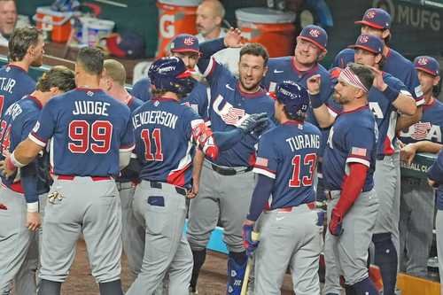 Estados Unidos, de nuevo a la final; vence 2-1 a la novena dominicana Estados Unidos, de nuevo a la final; vence 2-1 a la novena dominicana