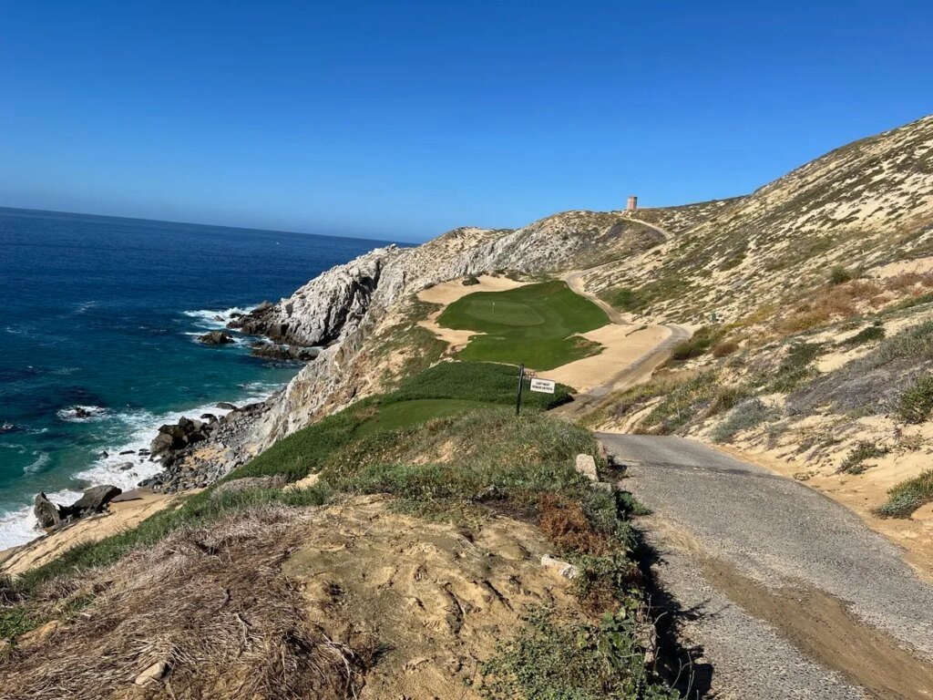 "Every Canadian is worth two Americans" as Canucks flock to Los Cabos