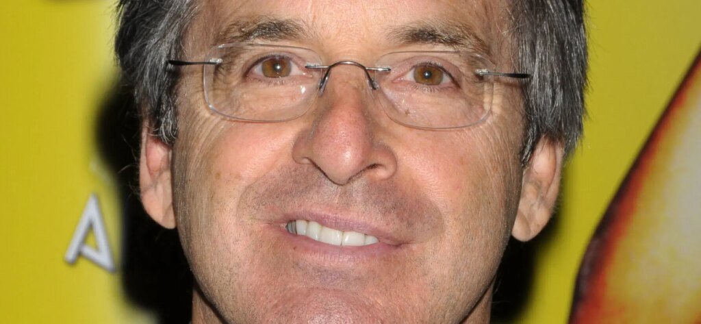 Filmmaker Reveals Robert Carradine’s Behavior During Final Conversation Filmmaker Reveals Robert Carradine's Behavior During Final Conversation