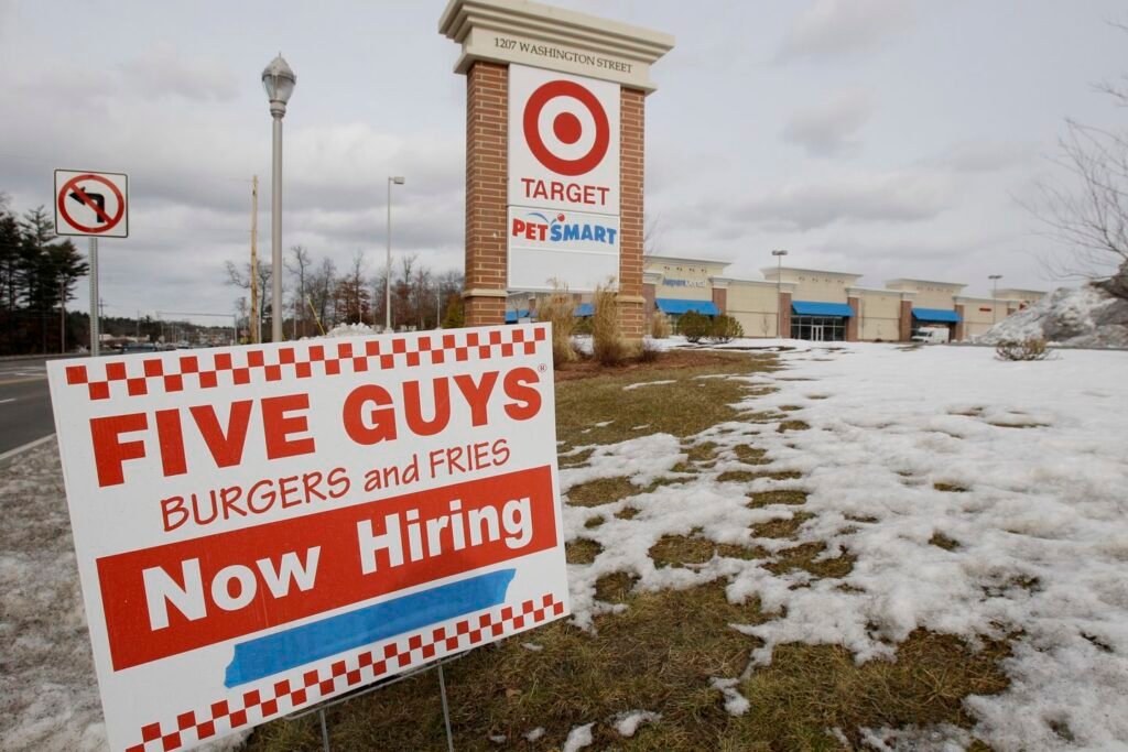 Five Guys CEO Jerry Murrell hands out $1.5M after promo disaster