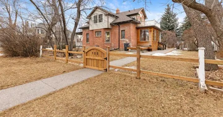 Former PM Joe Clark’s boyhood home hits the market for less than $1 million Former PM Joe Clark’s boyhood home hits the market for less than $1 million