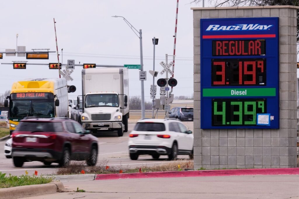 Gas prices will stay high 'a few more weeks' but will drop after war, Trump energy secretary says