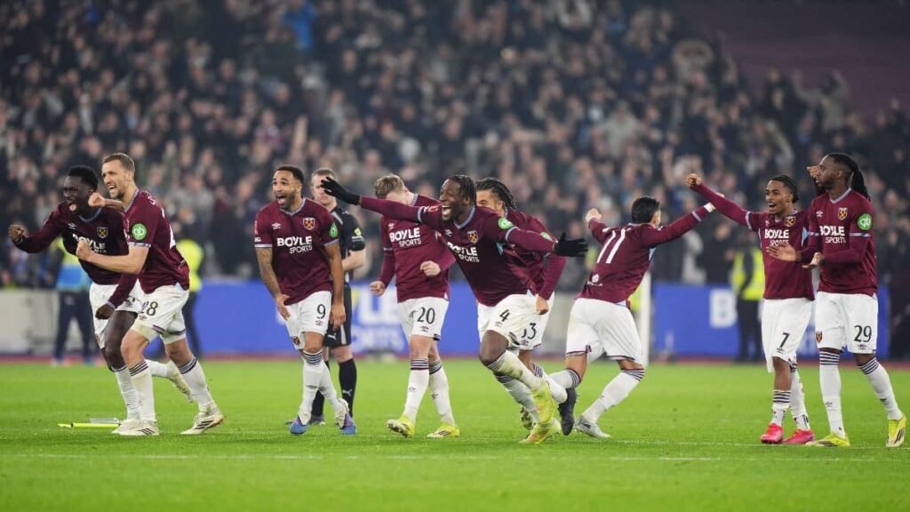 Hammers win on penalties to reach quarter-finals after entertaining draw