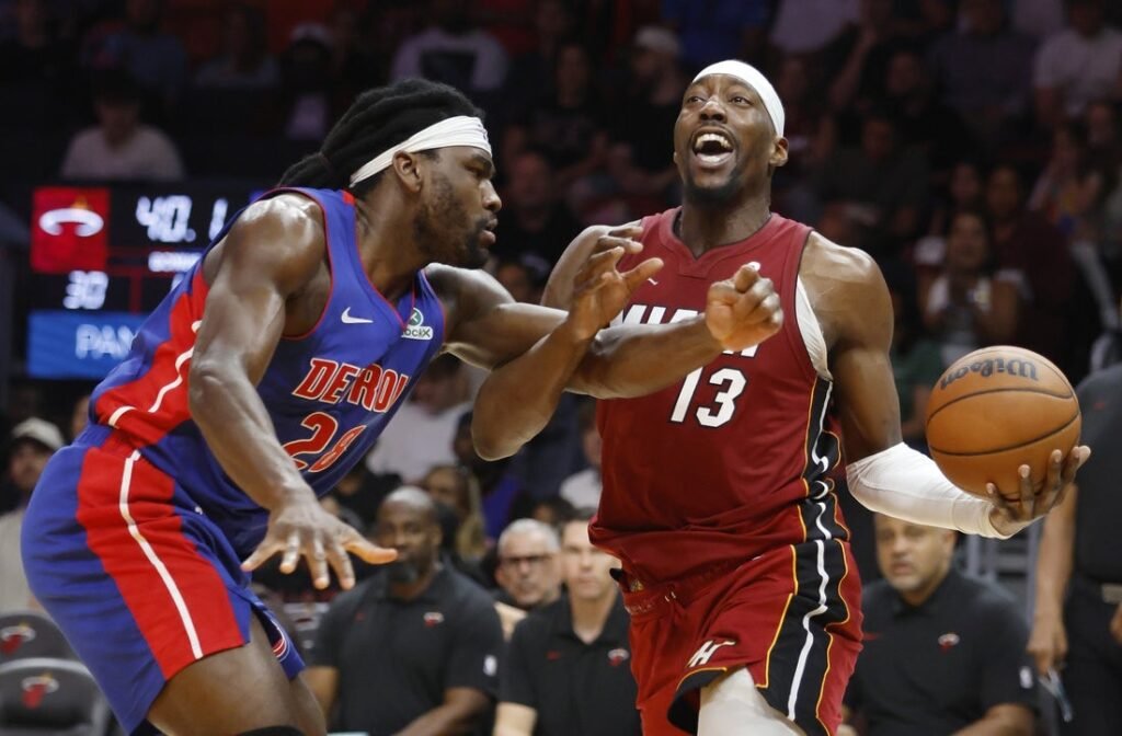 Heat keep rolling, hand East-leading Pistons fourth straight loss