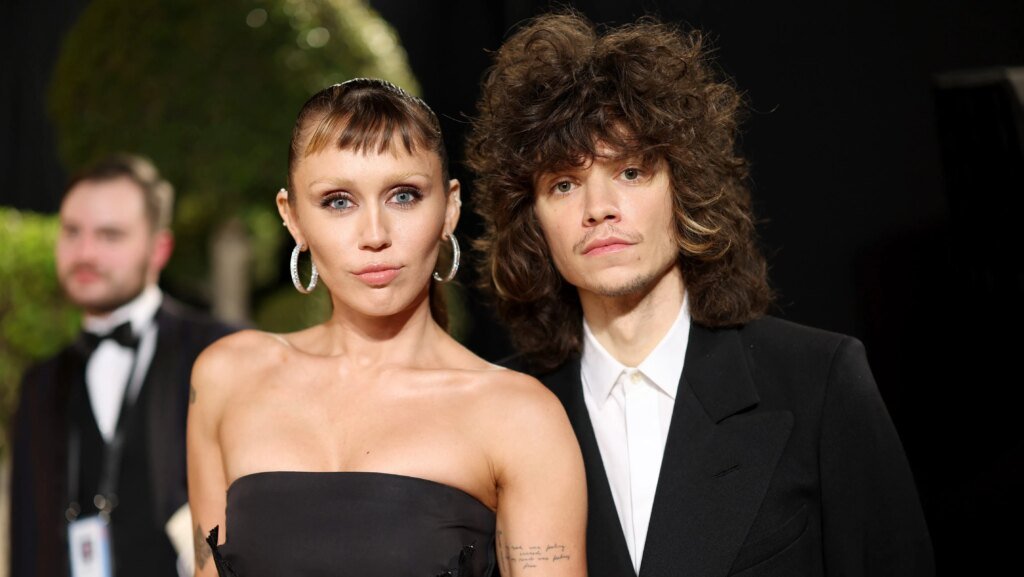 Her Exes & Current Relationship – Hollywood Life