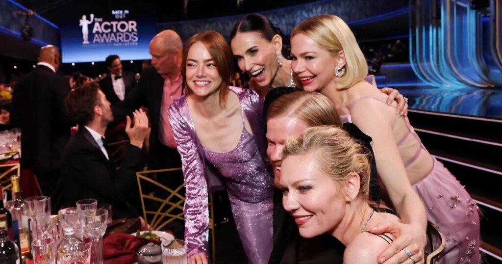 Hot Pics: Photos of Celebrity Sightings Around the World