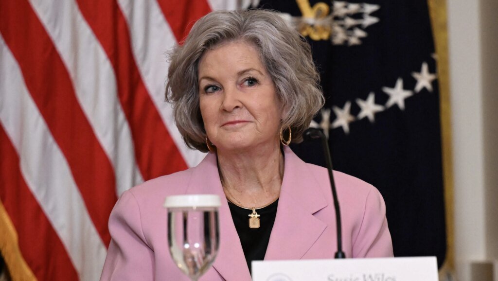 House Chief of Staff’s Health Updates – Hollywood Life