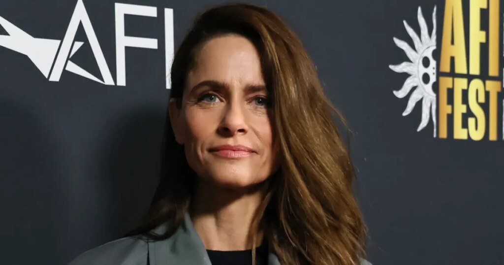 How Amanda Peet’s Kids Reacted to Breast Cancer Diagnosis How Amanda Peet's Kids Reacted to Breast Cancer Diagnosis