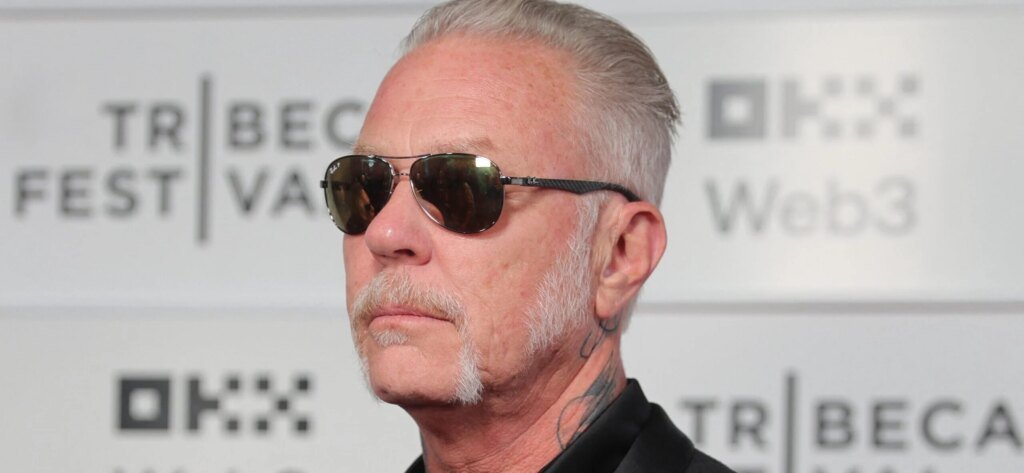 James Hetfield Proposes While Swimming With Whale Sharks