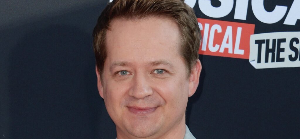 Jason Earles Reveals The Advice He’d Give Himself During ‘Hannah Montana’