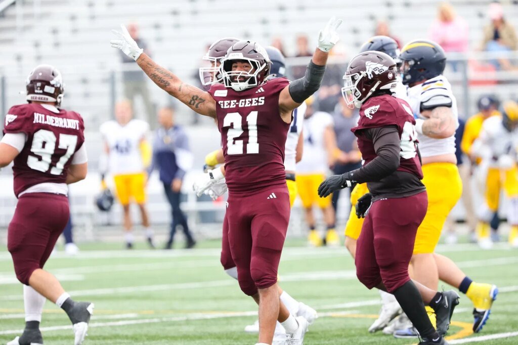 Jaxxon Brashear, son of notorious NHL enforcer Donald, hoping to punch in CFL weight class