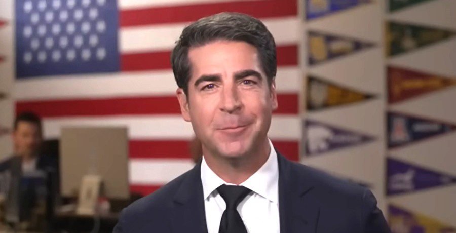 Jesse Watters Dragged For ‘Mansplaining’ To Co-Host Jesse Watters Dragged For 'Mansplaining' To Co-Host