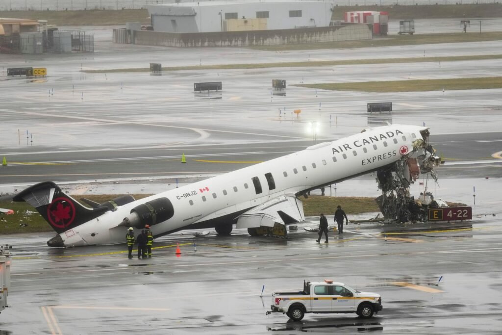 LaGuardia collision follows near miss at Newark and efforts to overhaul air traffic control system