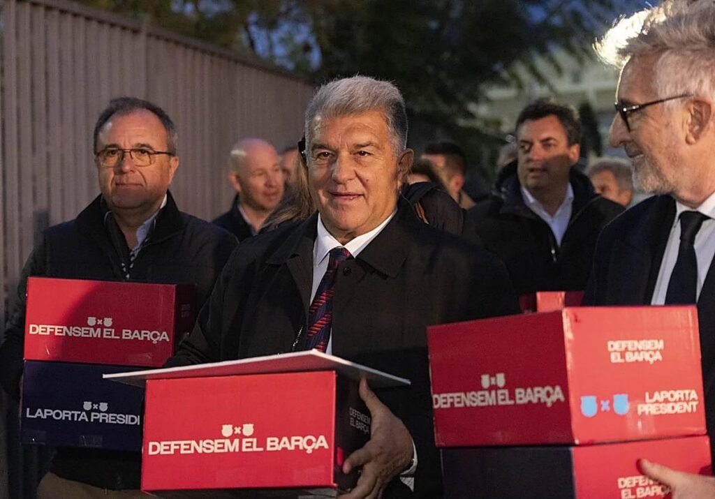 Laporta leads Barca presidential signatures amid threat of coalition
