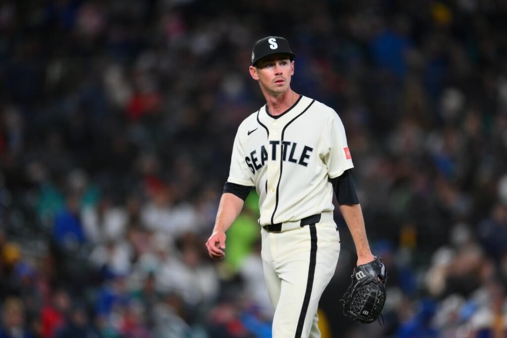 MLB roundup: Mariners two-hit Guardians to earn series split