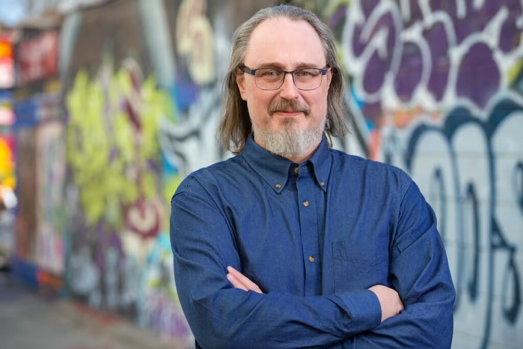 Matthew Remski: ‘Yoga can be a gateway to proto-fascist politics’ | Lifestyle