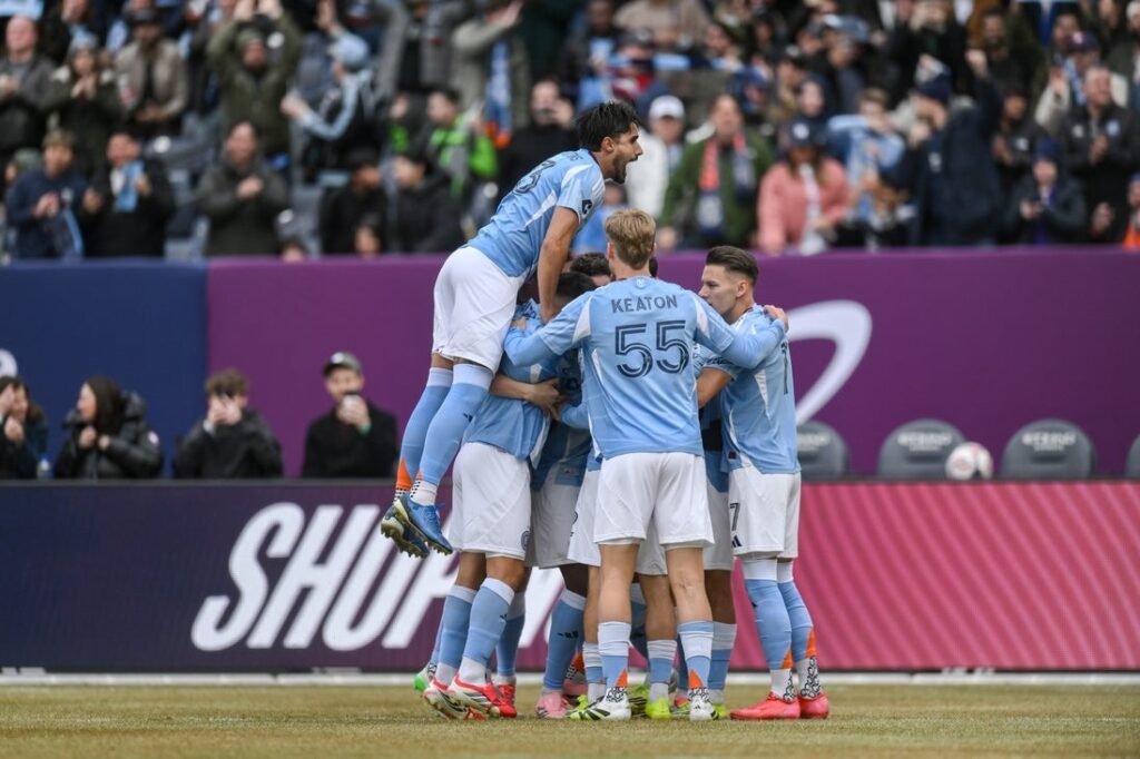Maxi Moralez, Keaton Parks help NYCFC rout Orlando City