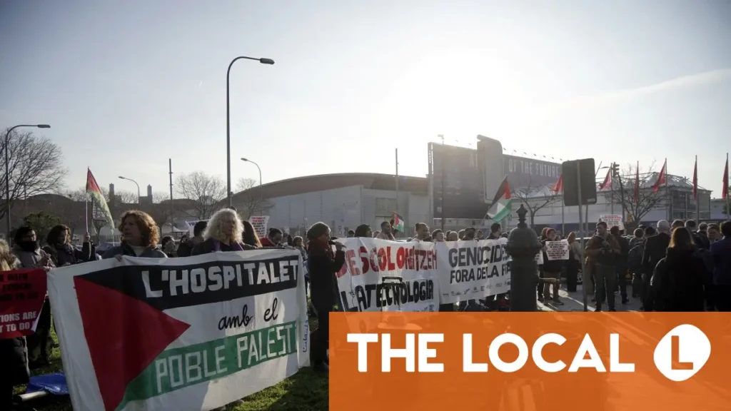 Middle East fighting overshadows Spain’s world telecom show Middle East fighting overshadows Spain's world telecom show