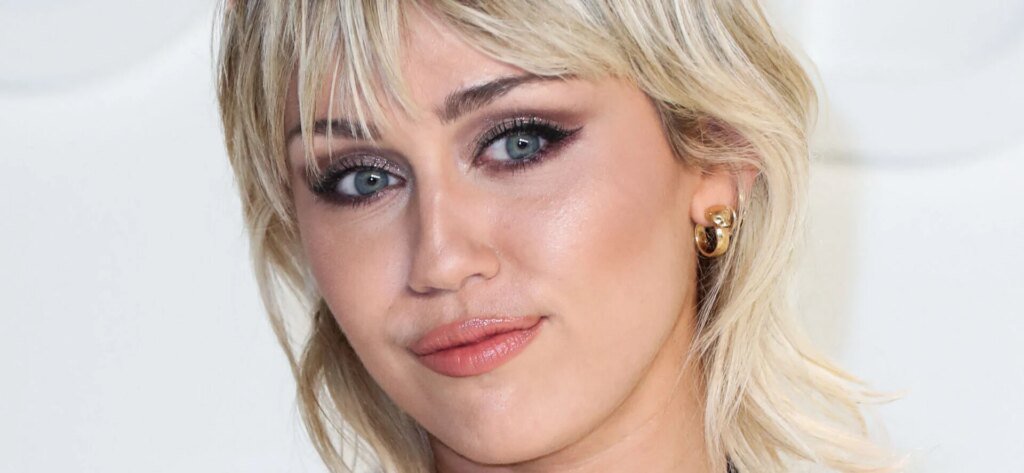Miley Cyrus Reveals Her Experience With The ‘Dark Side’ Of Child Stardom