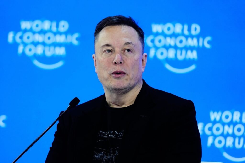 Musk offers to pay TSA salaries as DHS shutdown stretches into fifth week