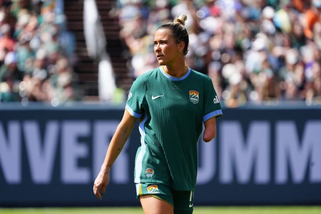 NWSL roundup: Denver Summit held to goalless draw with Spirit in front of record crowd NWSL roundup: Denver Summit held to goalless draw with Spirit in front of record crowd