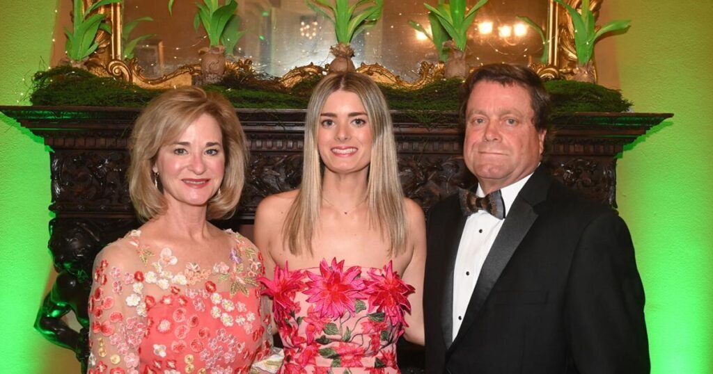 Nell Nolan: Henry, deudas de Monsted; Drury Johnston Franks debuta | Entretenimiento/Vida