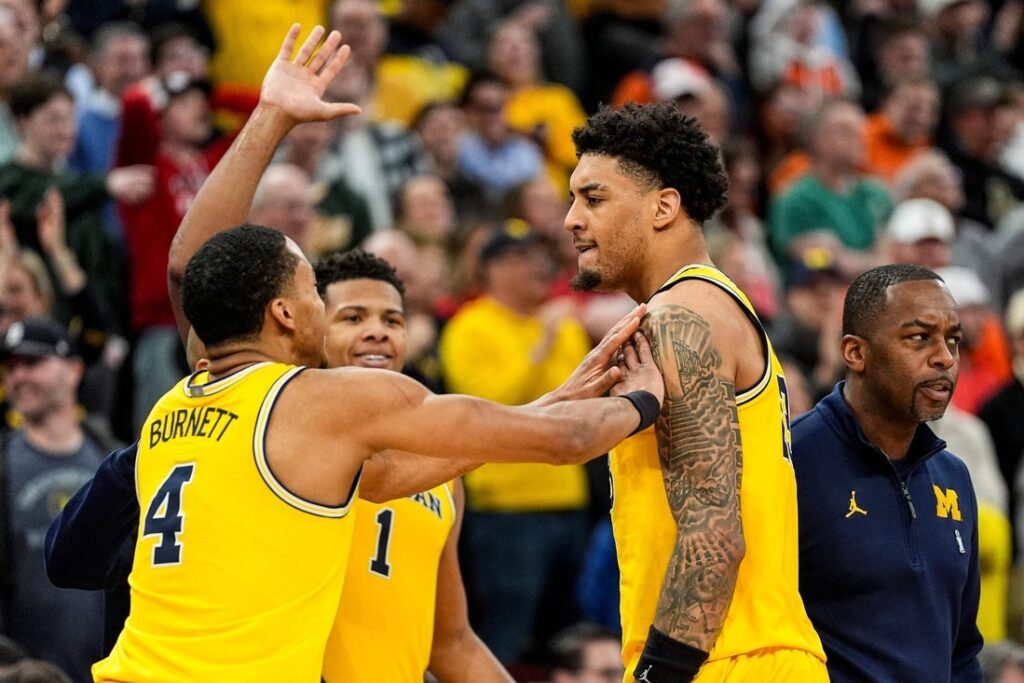 No. 3 Michigan needs to hurdle No. 18 Purdue to repeat at Big Ten champ