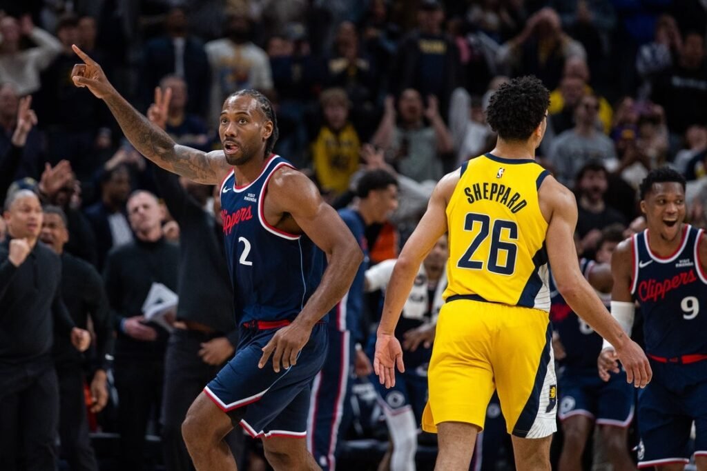 Once down 24, Clippers edge Pacers on Kawhi Leonard's last-second shot