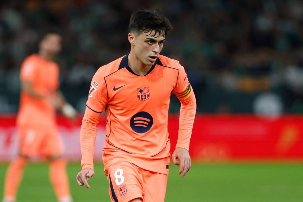 Pedri light on gloomy night