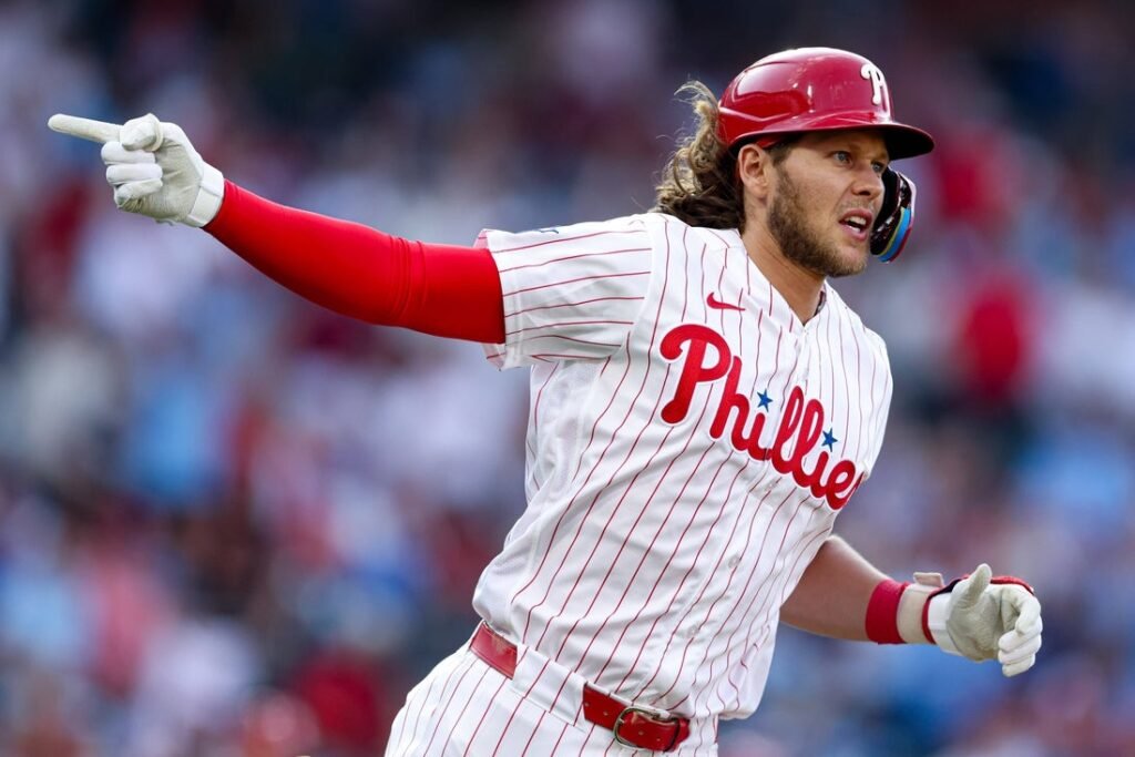 Phillies 3B Alec Bohm claims parents siphoned millions