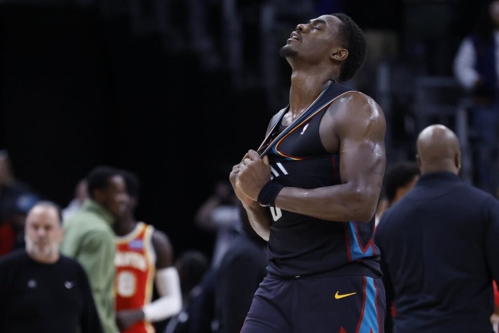 Pistons host Pelicans, looking to bounce back from rare loss Pistons host Pelicans, looking to bounce back from rare loss