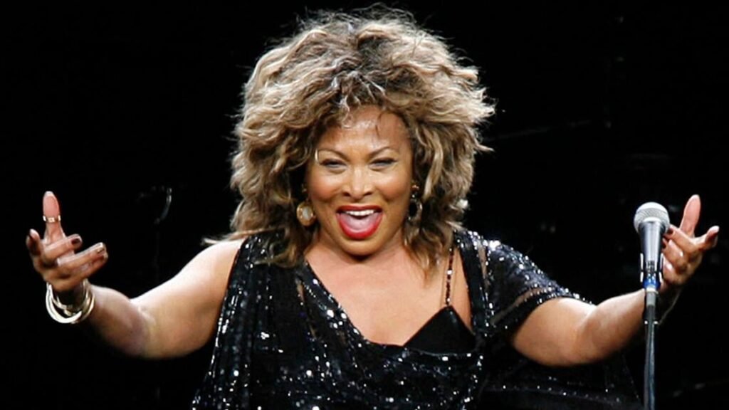 Pophouse adquiere el nombre, imagen y semejanza de Tina Turner – Celebrity Land